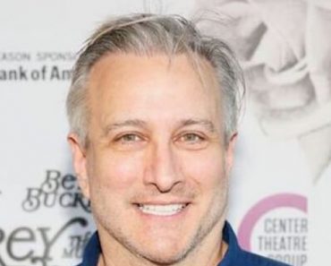 Bronson Pinchot