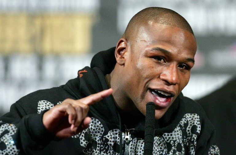 Floyd Mayweather, Jr. Net Worth January 2024, Salary, Age, Siblings