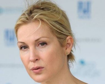 Kelly Rutherford Deane