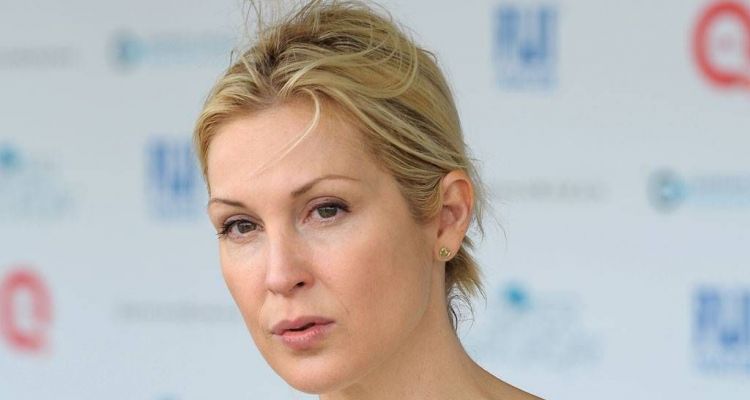 Kelly Rutherford Deane