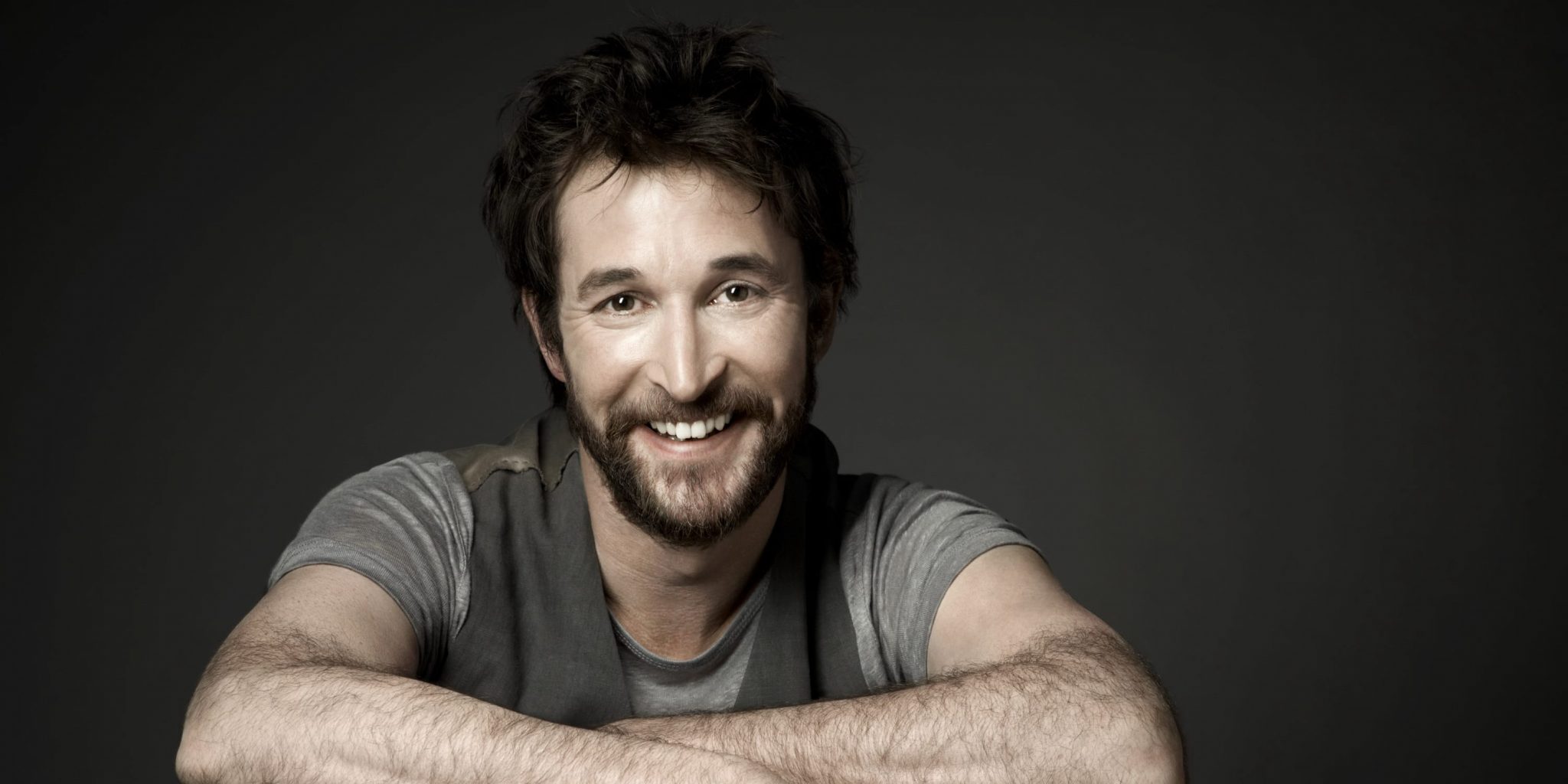 Noah Wyle Net Worth July 2024, Salary, Age, Siblings, Bio, Family, Career