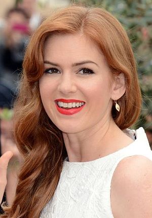 Isla Fisher - Net Worth February 2024, Salary, Age, Siblings, Bio ...